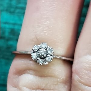 10k gold and diamond ring